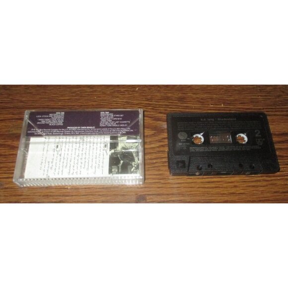 K.D. Lang - Shadowland on cassette (Sire Records Canada, 1988) - Picture 2 of 4